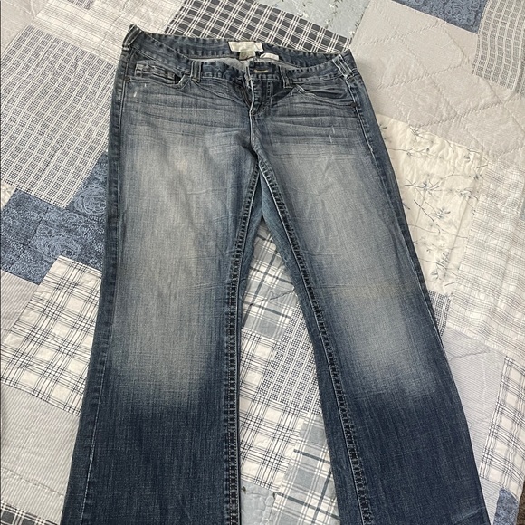 Maurices Light Wash Flare Jeans - Picture 1 of 6